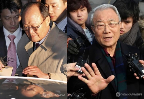천신일(왼쪽) 세중나모여행 회장과 최시중 전 방송통신위원장. /연합뉴스