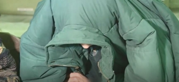 1994년 처제 성폭행 살해사건 범인으로 검거돼 경찰 조사를 받고 있는 이춘재. /KBS 화면 캡처