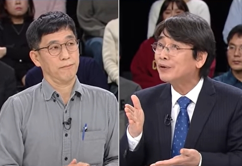 진중권(왼쪽) 전 동양대 교수와 유시민 노무현재단 이사장. / JTBC 화면 캡처