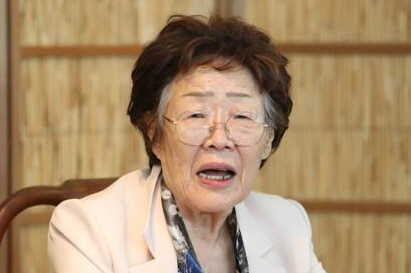 이용수 할머니가 지난 7일 대구에서 기자회견을 열고 정의연을 비판하고 있다. /연합뉴스