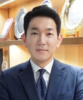 김인석 법무법인 산하 변호사