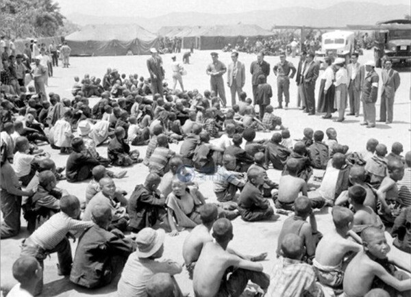 서울시립아동보호소에 수용된 아동들 모습. /진실화해위원회